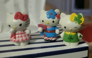 3 Mini Figuras Hello Kitty