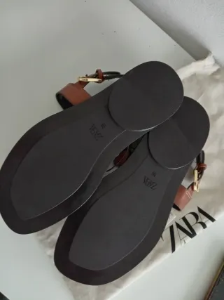 Sandalias Zara Marrones