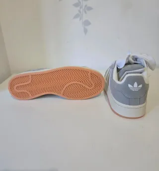 Zapatos grises unisex 40