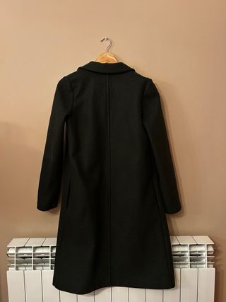 Abrigo largo Zara verde