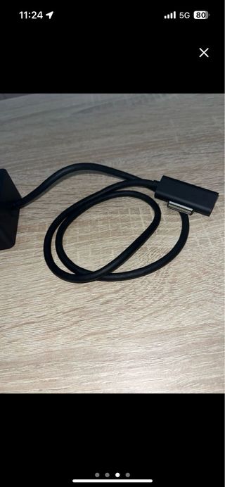 Microsoft Surface Dock 1661 + Fuente