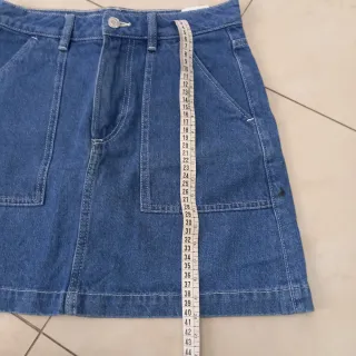 Set maglione e minigonna denim