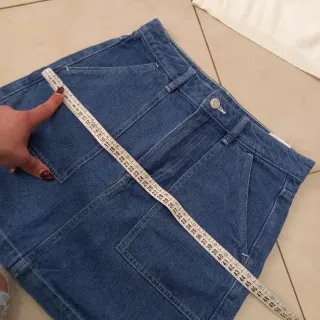 Set maglione e minigonna denim