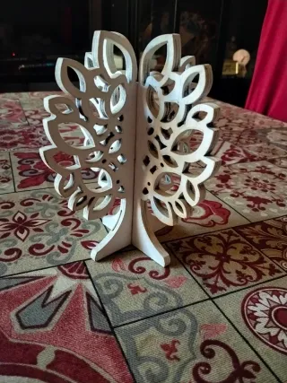 Albero decorativo in legno