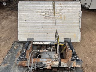 Plataforma trampilla elevadora para camión