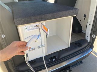 Ford Transit Custom Camper - VitaVans