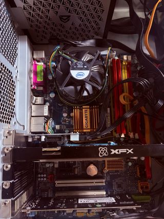 PC Intel Core 2 Duo 6850 4GB Gigabyte RETRO