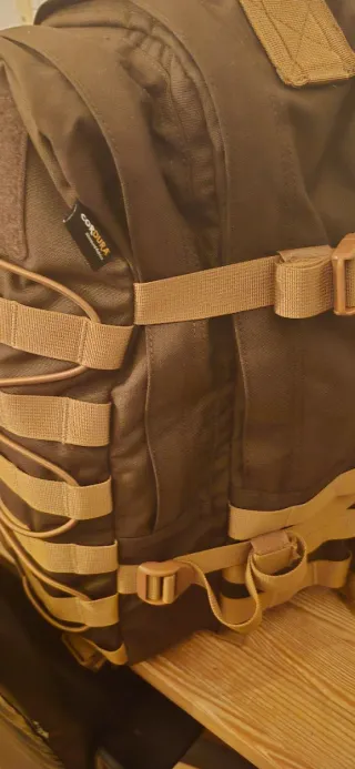 Mochila Táctica Helikon-Tex Raccoon Negra/marron