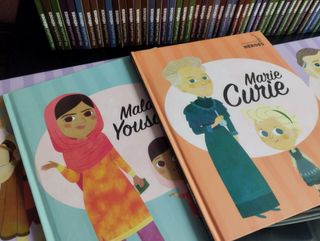 MIS PEQUEÑOS HÉROES, LIBRO