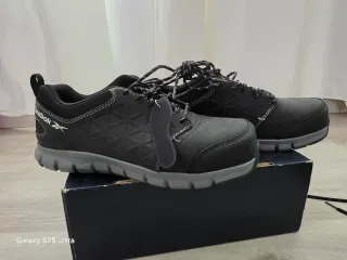 Calzado Seguridad Reebok Negro S3 HRO ANTIESTATIC