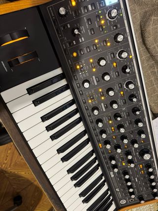 Moog Subsequent 37 Sintetizador Analógico