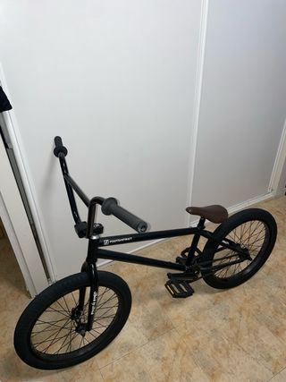 BMX Exclusiva Híbrida Negra Sin Usar