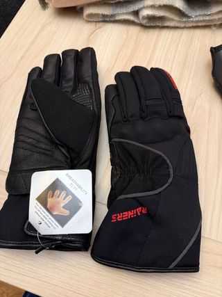 Guantes de moto RAINERS negros y rojos