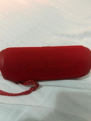 JBL Flip 5 Altavoz Portátil Rojo precio negociable