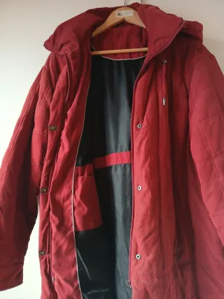 Chaquetón acolchado rojo