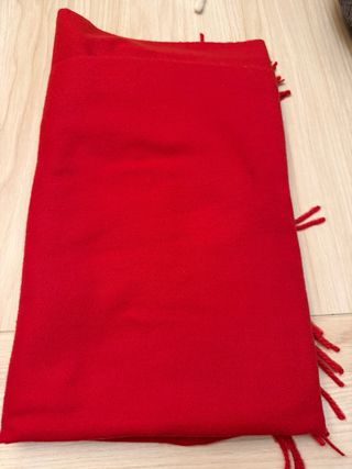 Bufanda roja