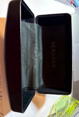 Gafas de sol Versace verdes y amarillas