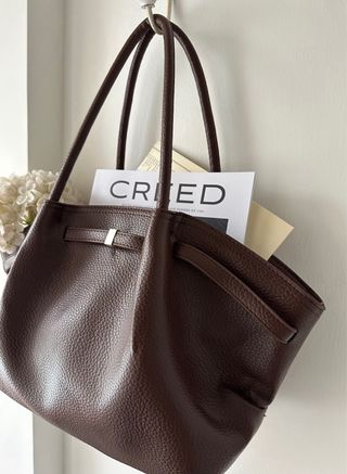 Borsa spalla spaziosa tote marrone