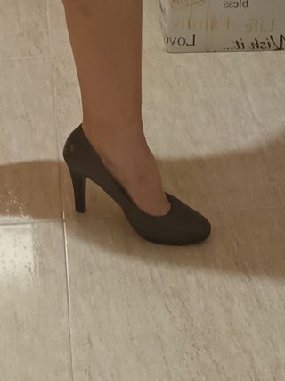 Zapatos tacón caqui talla 39