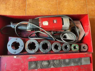 SUPER-EGO Roscadora Eléctrica + Accesorios