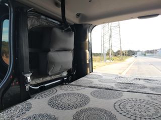 Furgoneta Camper Opel Vivaro 2011