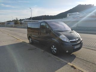 Furgoneta Camper Opel Vivaro 2011