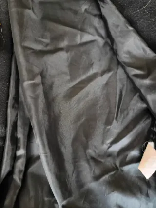 Abrigo casaca militar negro con detalles dorados