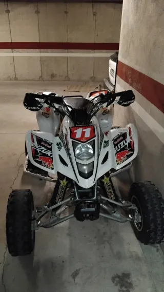 Suzuki LTZ 400 Quad