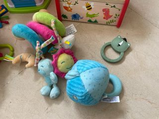 Lote juguetes bebé