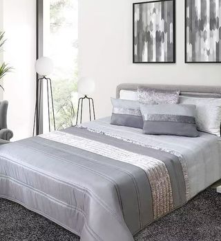 Colcha Decorativa con 2cojines para Cama 135/150