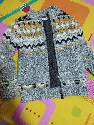 Dos chaquetas con borreguillo