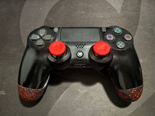 Mando PS4 Scuf XControllers