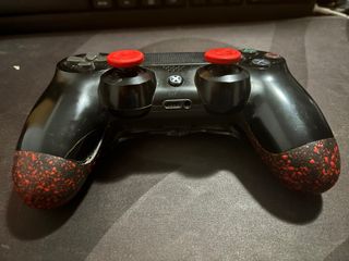 Mando PS4 Scuf XControllers