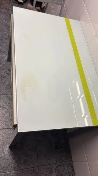 Mesa de cocina extensible con 2 sillas y 2 taburet