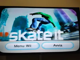 Nintendo Wii con giochi e accessori leggere