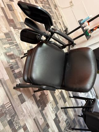 Sillas negras apilables