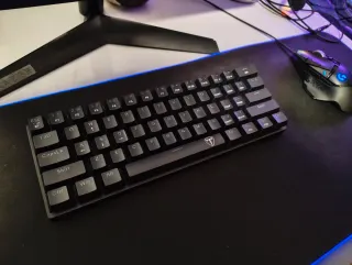Teclado mecánico T-Dagger 60% Inalámbrico Sin uso