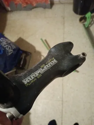 2 Manillares con Potencia valorada en 20€