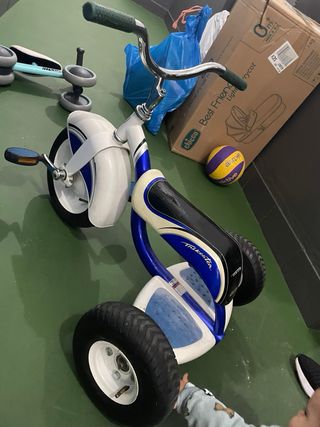 TREK trikester Triciclo Infantil Blanco y Azul