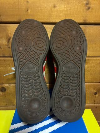 Adidas Spezial Talla 41 1/3 Beige/Rojo