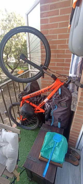 Bicicleta MTB Naranja Btwin