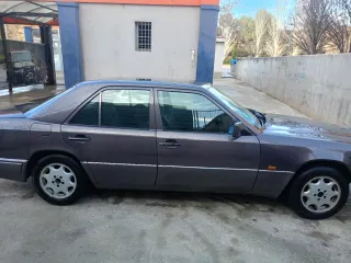 Mercedes-Benz Clase E 1994