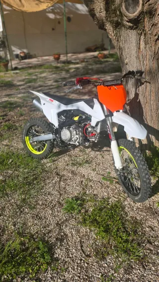 Pit bike Malcor XLZ 190cc