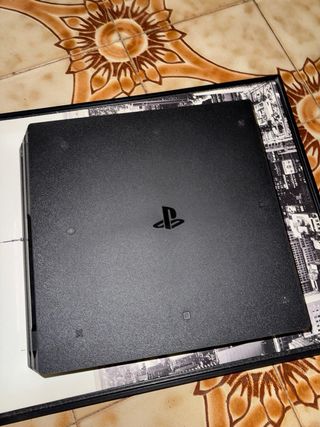 PlayStation 4 pro (PS4) Nera