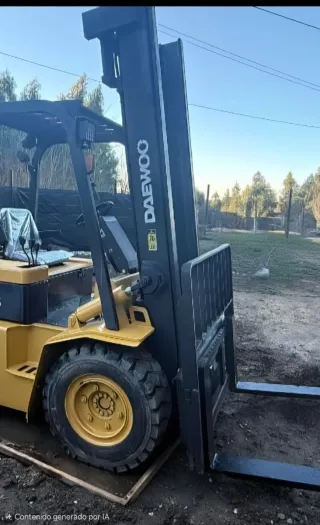 Carretilla elevadora Daewoo D40S