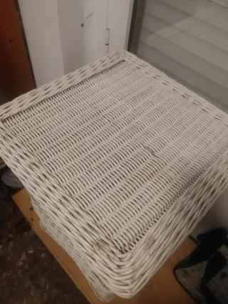 Mesa auxiliar 64/47 cm bambú y mimbre