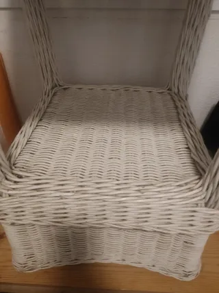 Mesa auxiliar 64/47 cm bambú y mimbre