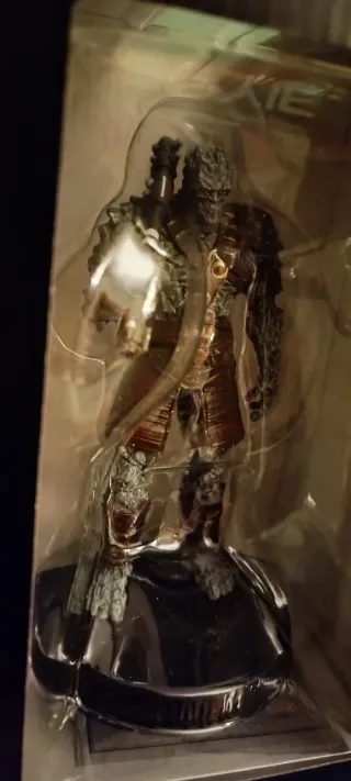 Figura Marvel Korg XL Colección