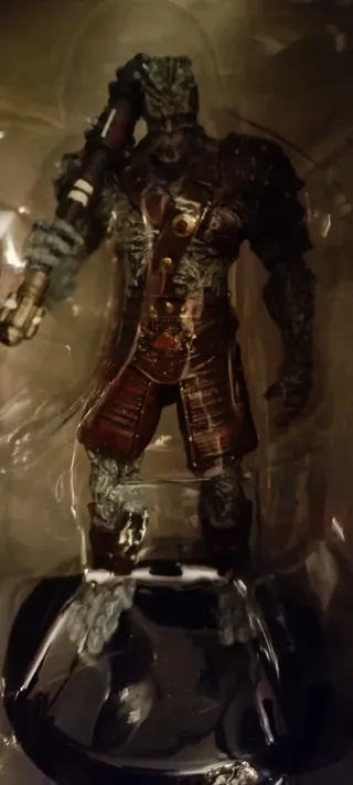 Figura Marvel Korg XL Colección