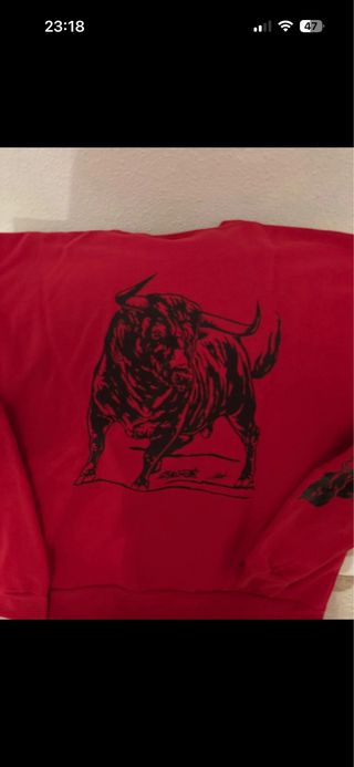 Sudadera taurina roja